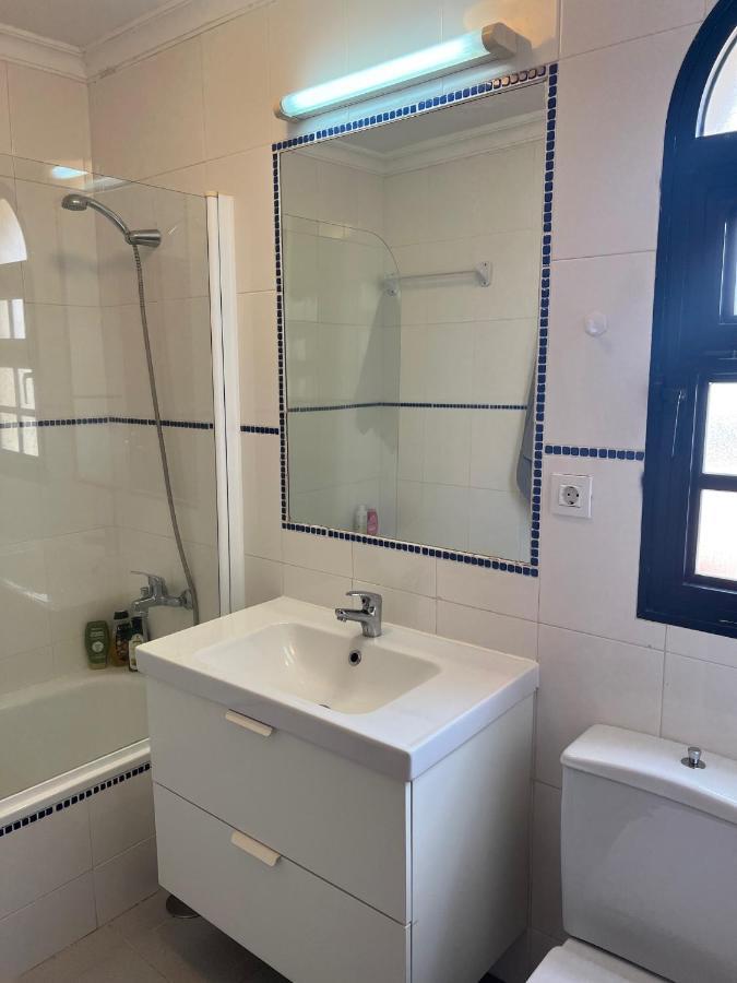Casa Ucraniana Wi-Fi Fibra Apartment กอสตากาลมา ภายนอก รูปภาพ