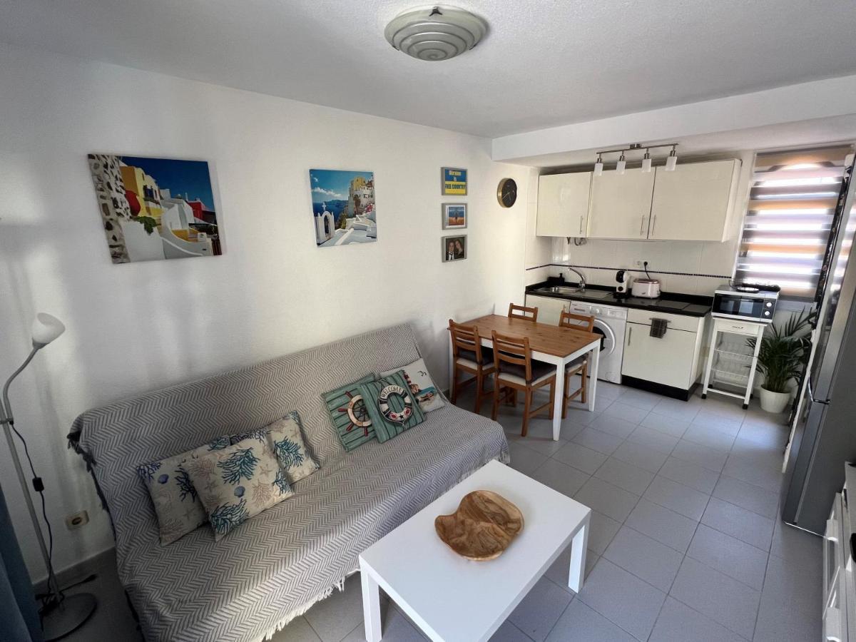 Casa Ucraniana Wi-Fi Fibra Apartment กอสตากาลมา ภายนอก รูปภาพ